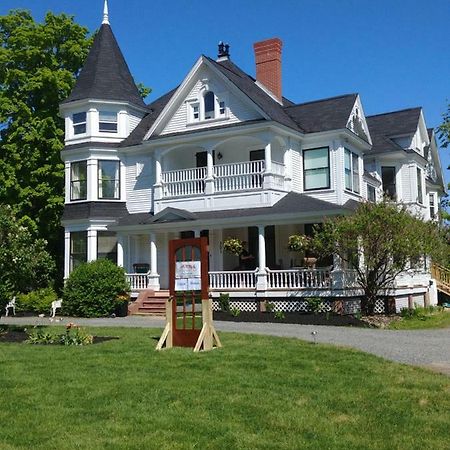 By The River B&B Fredericton Buitenkant foto