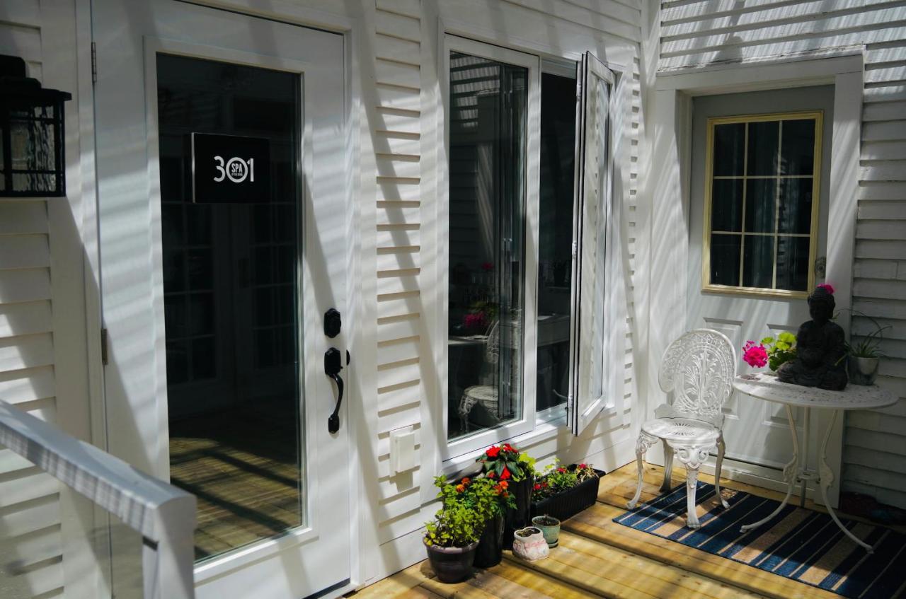 By The River B&B Fredericton Buitenkant foto